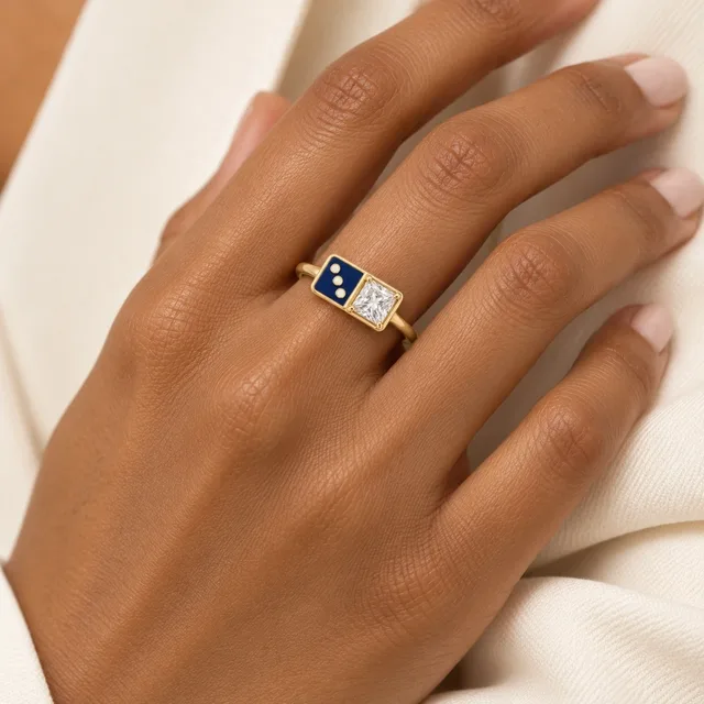 Domino Ring, worn